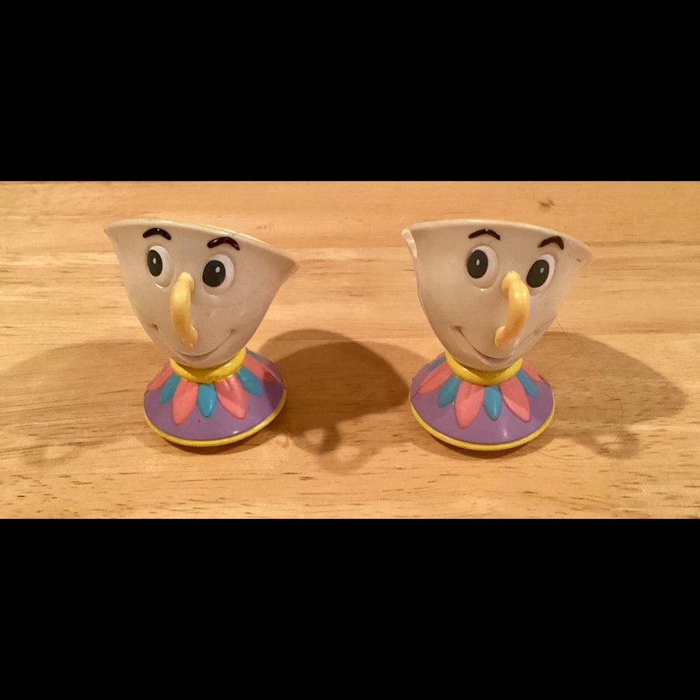 Lot Of Two Vintage Burger King Kids Club 1991 Disney's Beauty and the Beast Chip